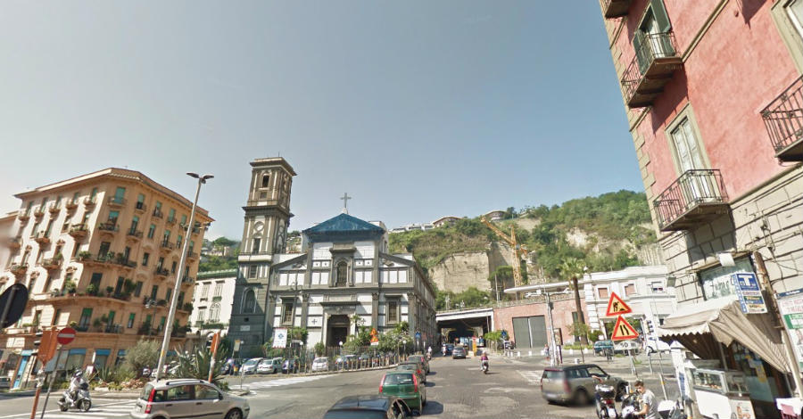 La strada più lunga di napoli
