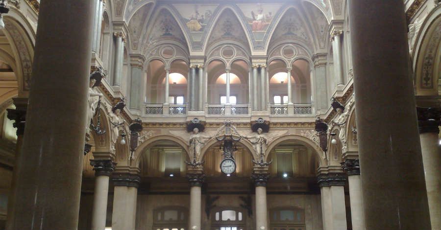 Palazzo Borsa Napoli