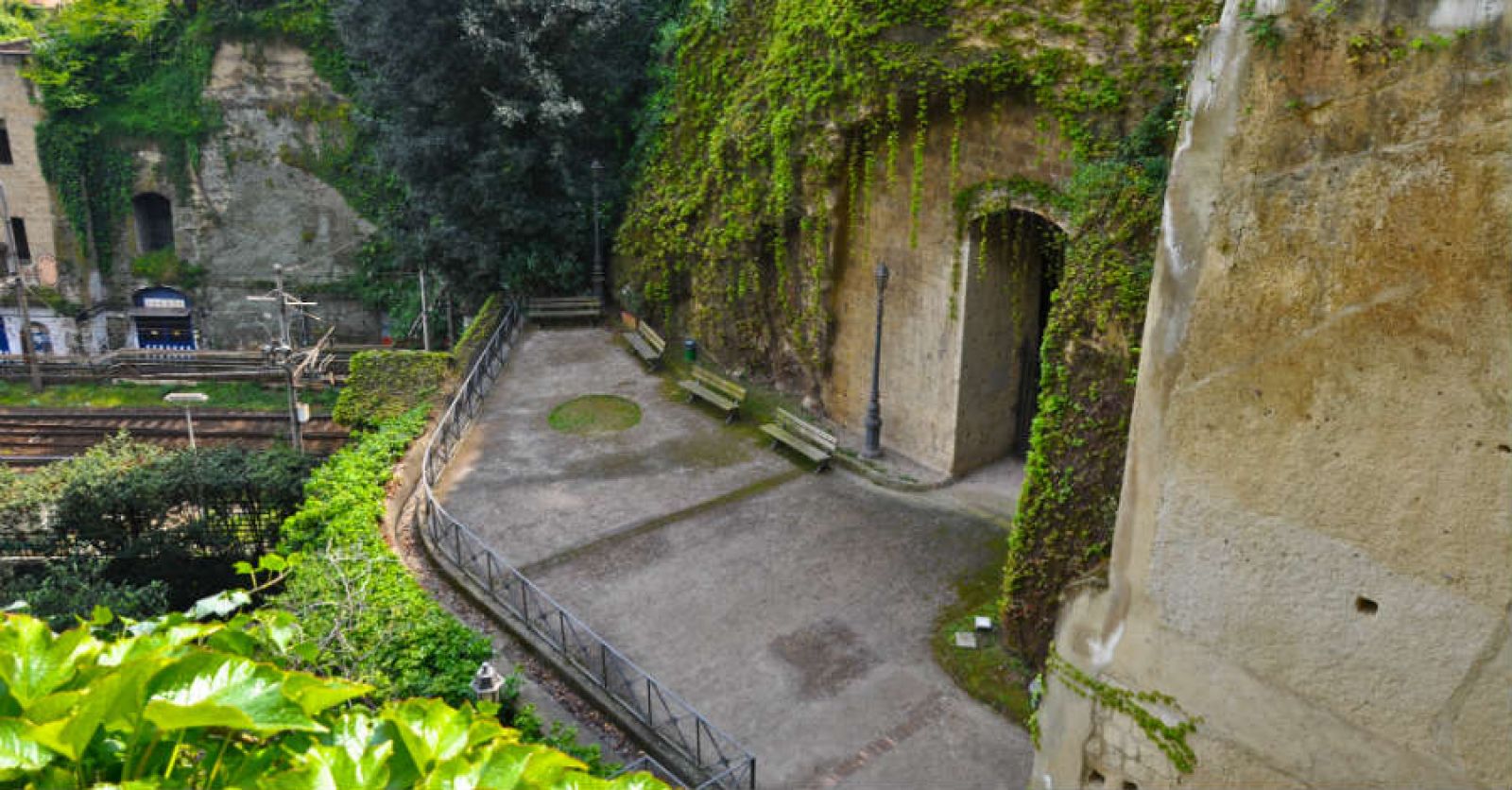 Crypta Neapolitana