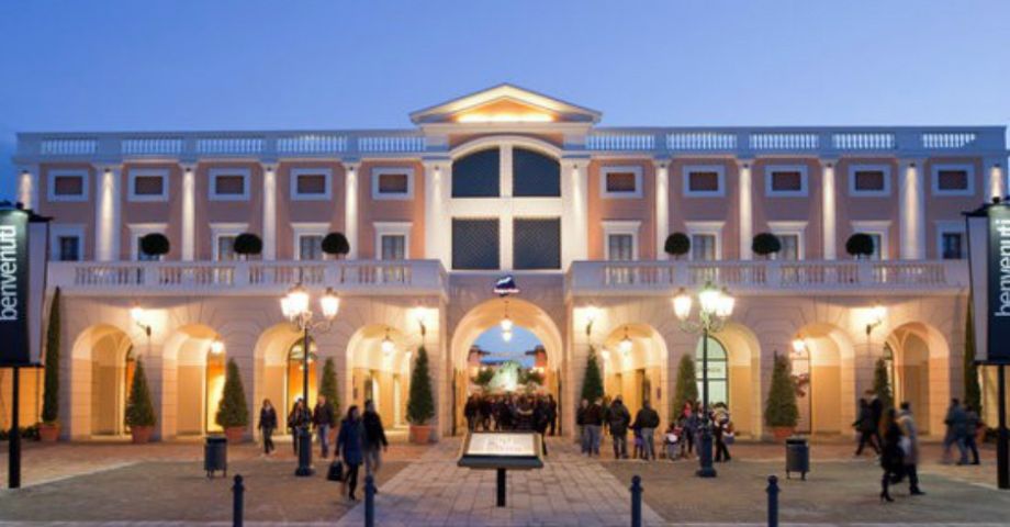 La reggia outlet