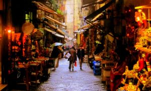 via San Gregorio Armeno