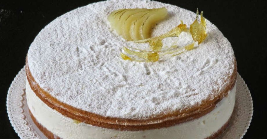 Torta ricotta e pere