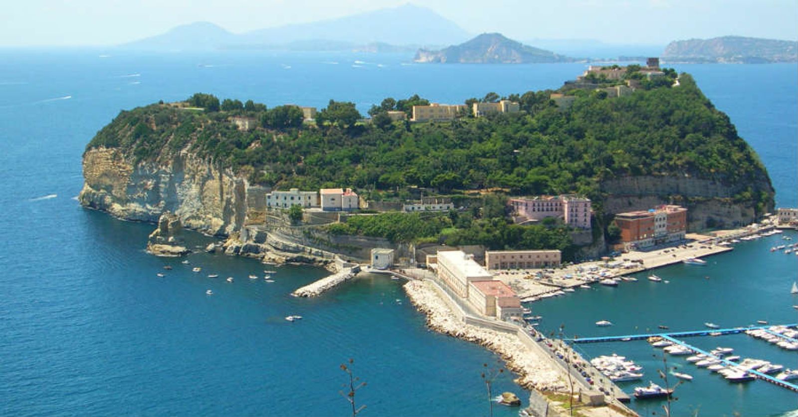 Isola di Nisida