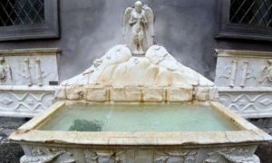 Fontana della Spina Corona