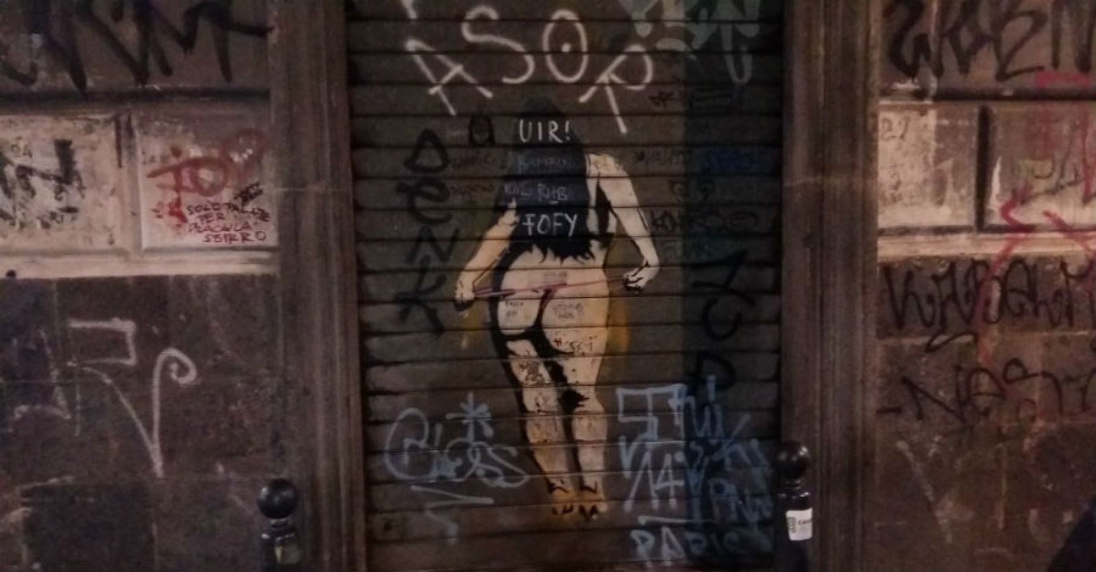centro storico napoli notte