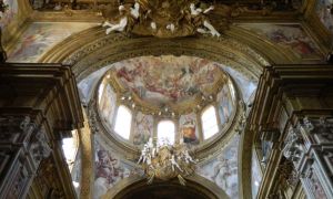 Interno della Chiesa di San Gregorio Armeno