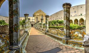 chiostro-santa-chiara