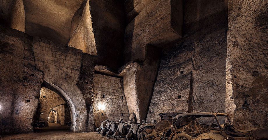 Tunnel Borbonico (Galleria Borbonica)