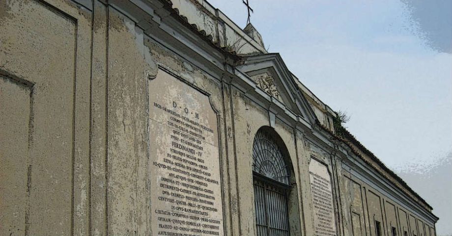 Cimitero 366 Fosse