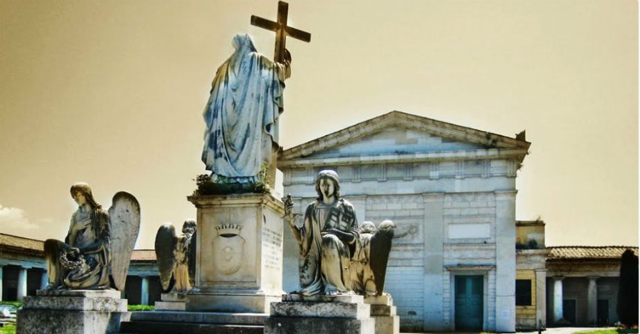 Cimitero di Poggioreale
